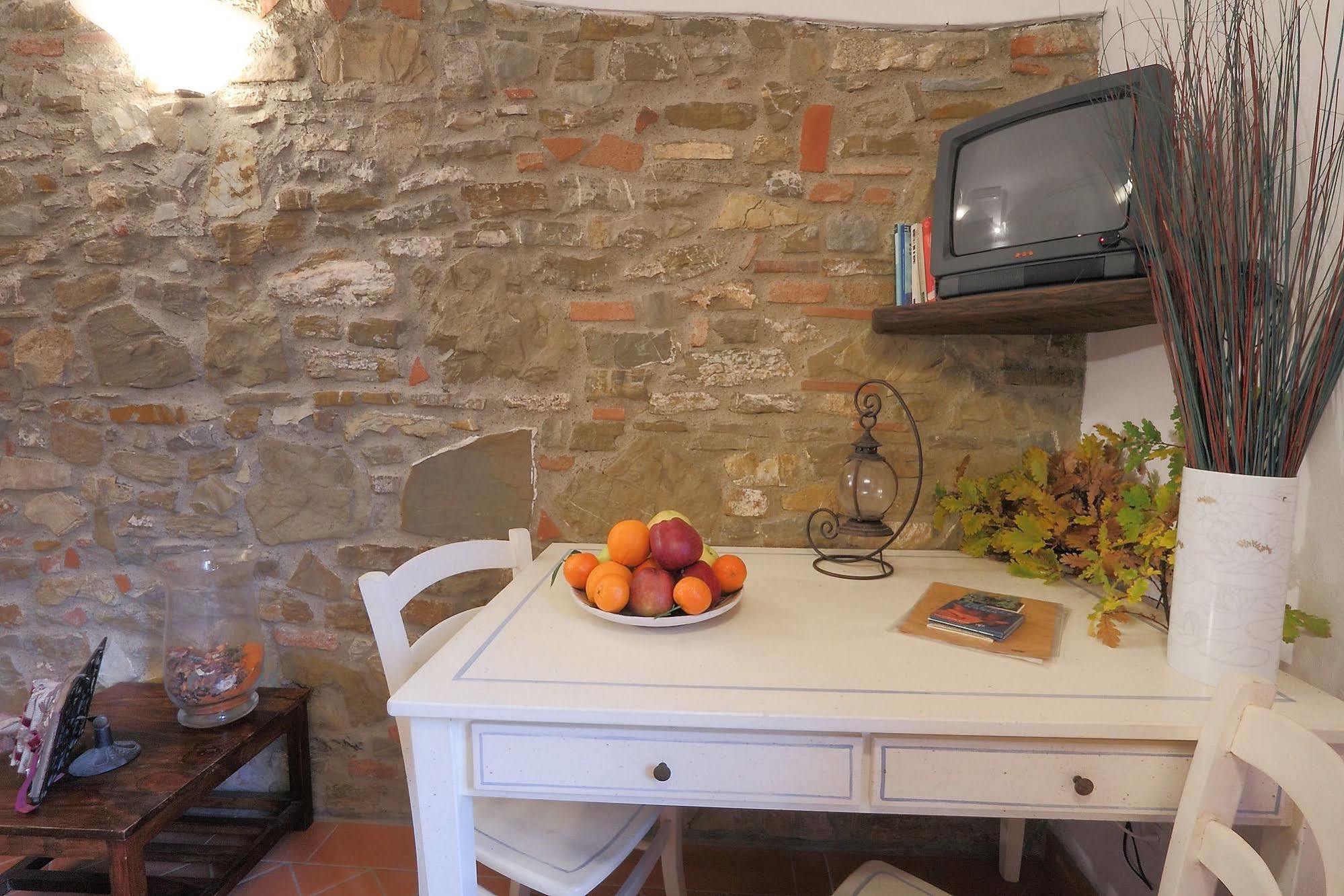 Armonie Del Chianti Bed & Breakfast L'Ugolino Exterior photo