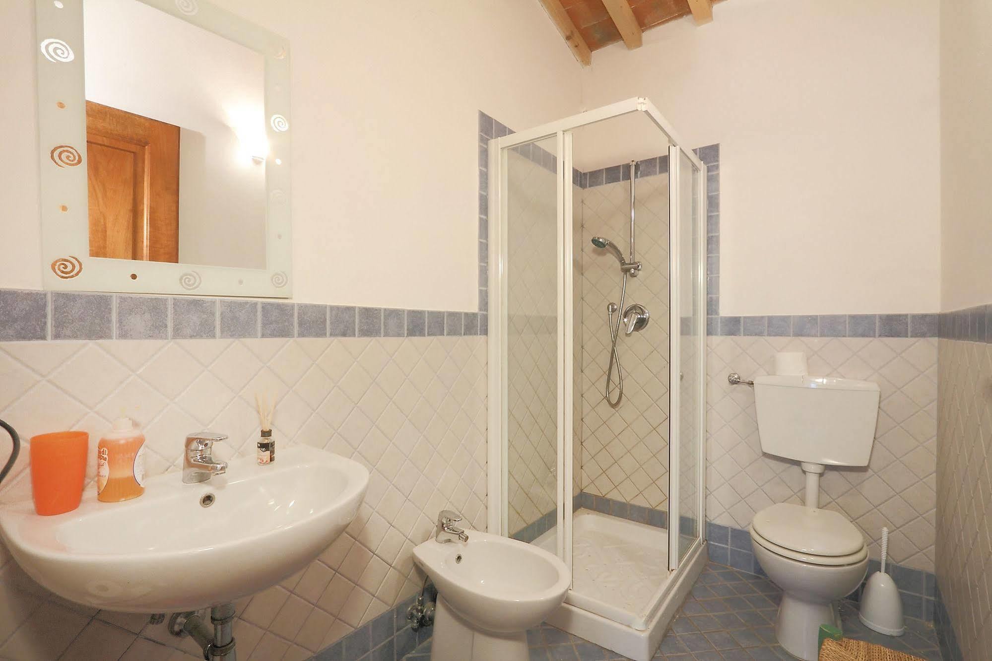 Armonie Del Chianti Bed & Breakfast L'Ugolino Exterior photo